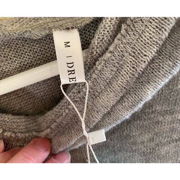 Dressfo NWT Cowl Neck Hooded Gray Tight Knit Lightweight Stretchy Sweater Size M - Picture 6 of 6